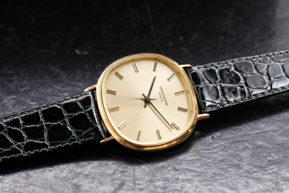 Patek Philippe Jumbo Ellipse tv screen 36mm sigma dial 3586 yellow gold - cal. 1-350