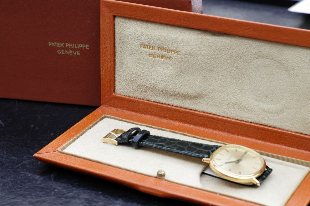 Patek Philippe Jumbo Ellipse tv screen 36mm sigma dial 3586 yellow gold - cal. 1-350
