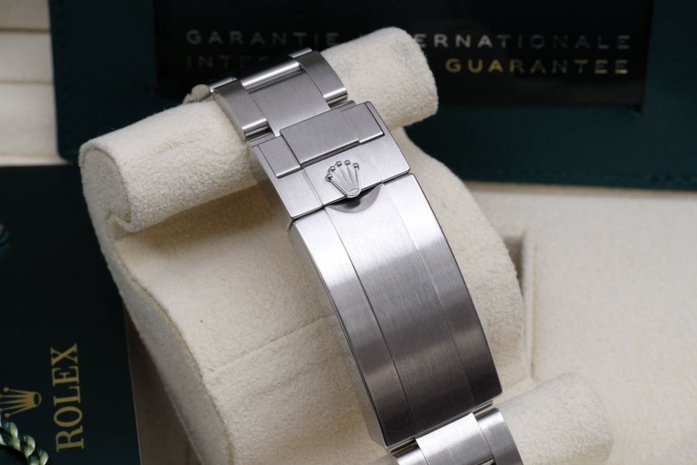 Rolex Submariner date Ref. 126610LV "Starbucks" Like Mint Full set