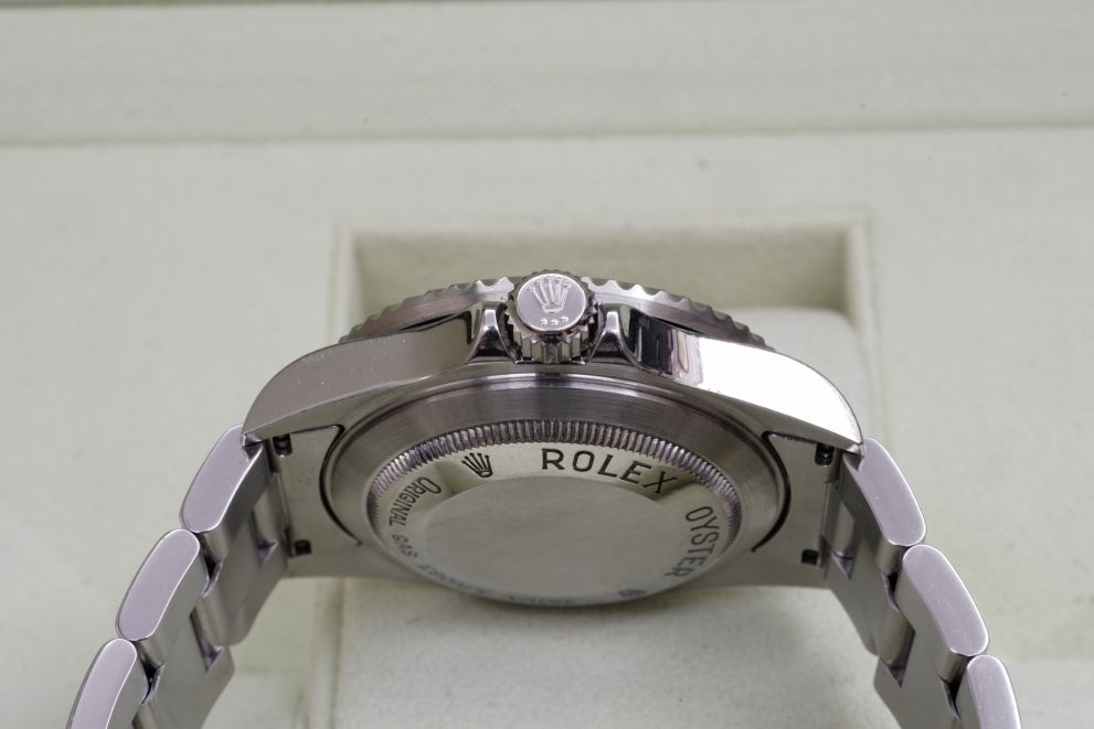 Rolex Sea-Dweller Ref. 16600 M card 2008 Box & papers
