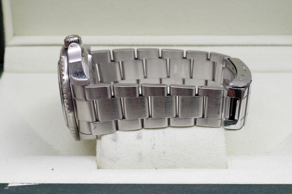 Rolex Sea-Dweller Ref. 16600 M card 2008 Box & papers