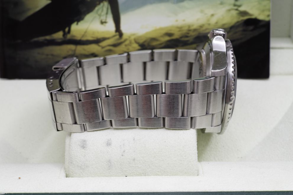 Rolex Sea-Dweller Ref. 16600 M card 2008 Box & papers