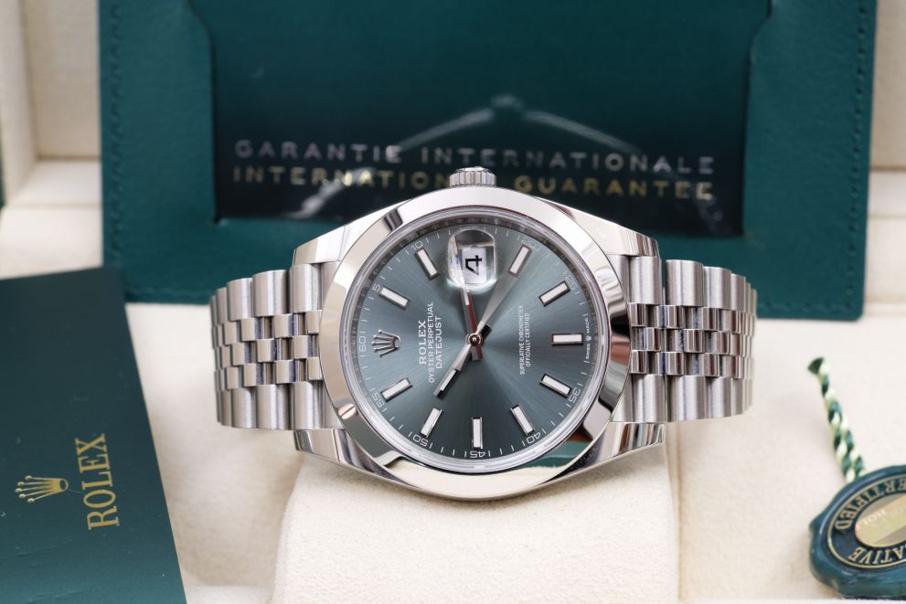 Rolex Datejust 41 Ref. 126300 Green Mint dial Jubilee Full set 2023