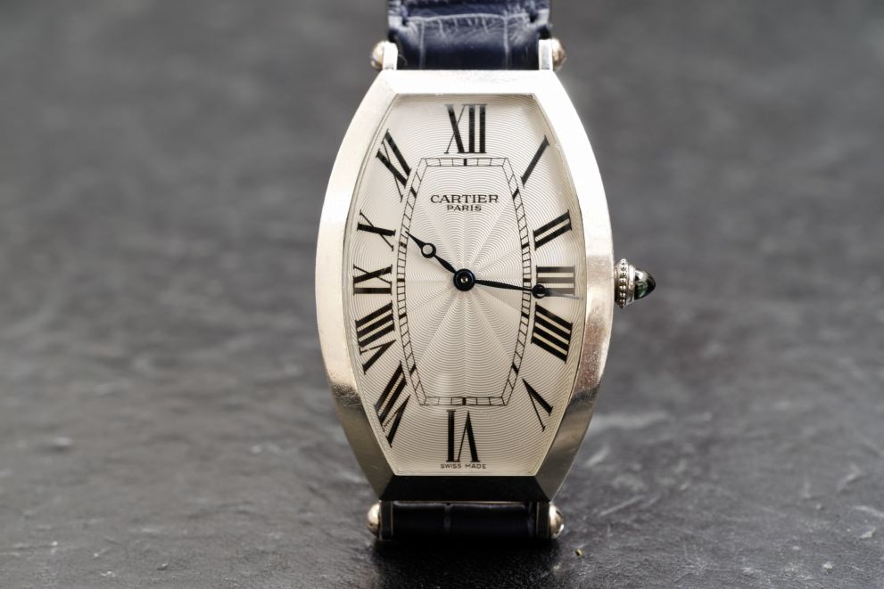 Cartier Platinum Tonneau "Salon Prive'" Super rare Large  mecanique Jumbo size