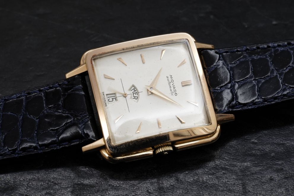 Movado Square Red Gold day-date Vintage - cioccolatino oro rosso
