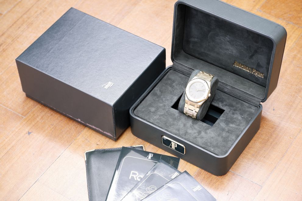 Audemars Piguet Royal Oak Ref. 4100BA Yellow Gold 35mm Grey Dial with Box and booklets