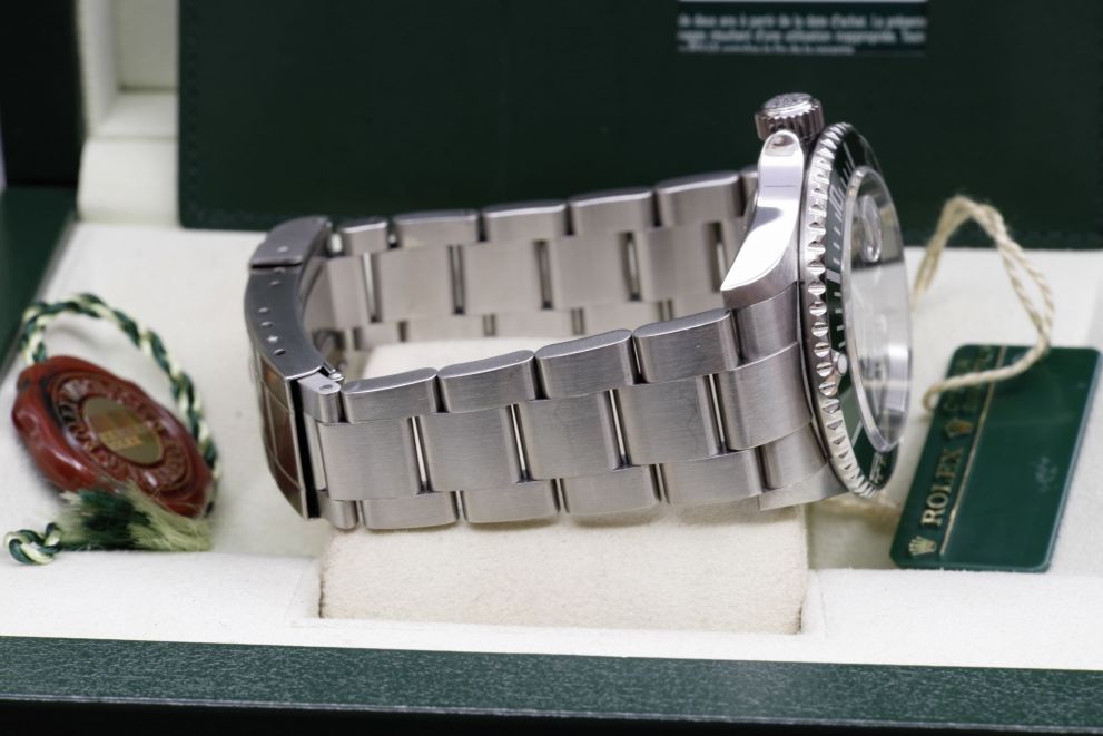Rolex Submariner Date Ref. 16610LV RRR Card Full set