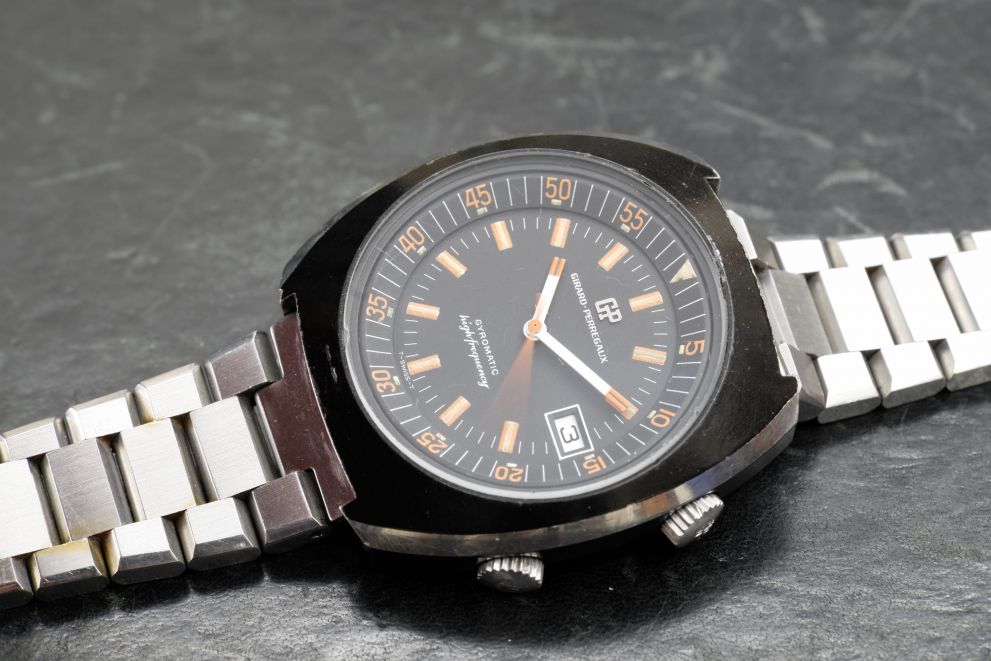 Girard-Perregaux Gyromatic "High frequency" Super compressor case