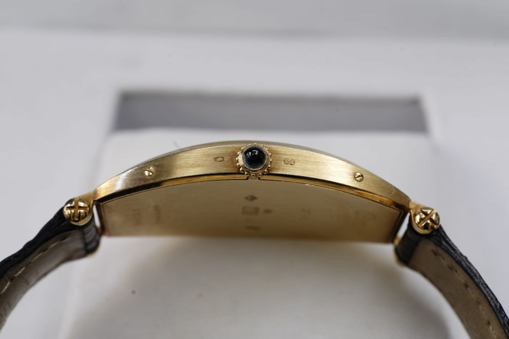 Cartier Tonneau Cintree Paris XL Yellow Gold 18kt