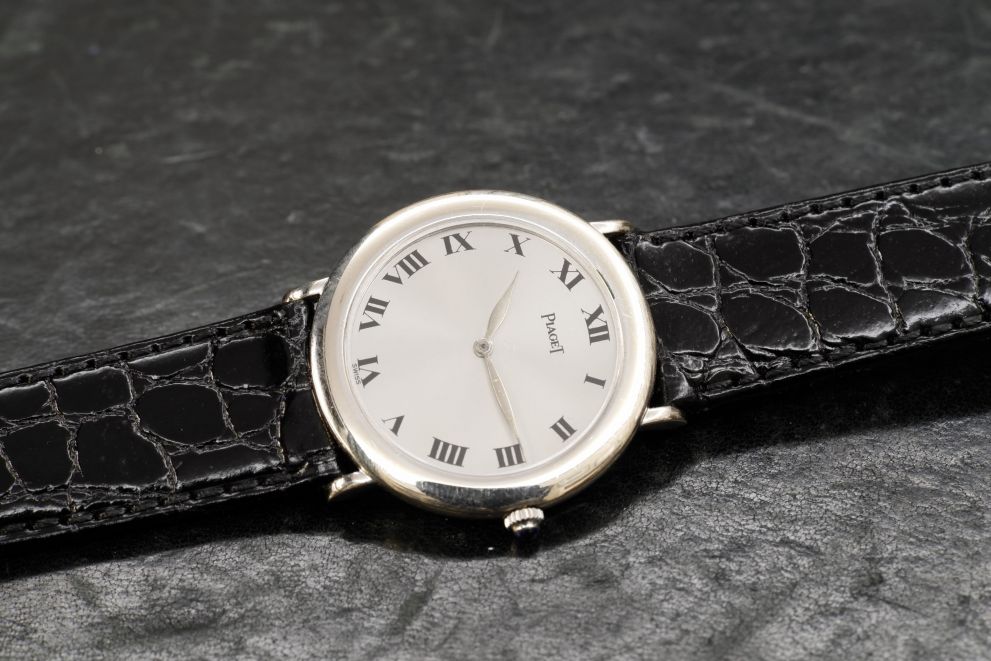 Piaget Classique Ref. 9048 White gold 18kt Acier soleil dial