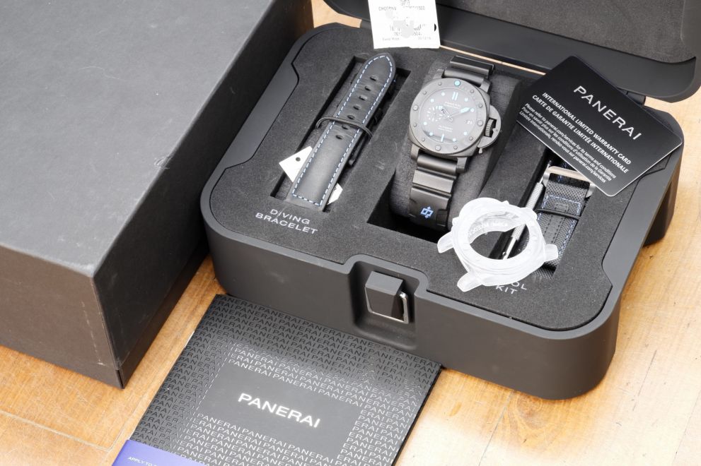 Panerai Submersible 42 Carbotech Full set b/p