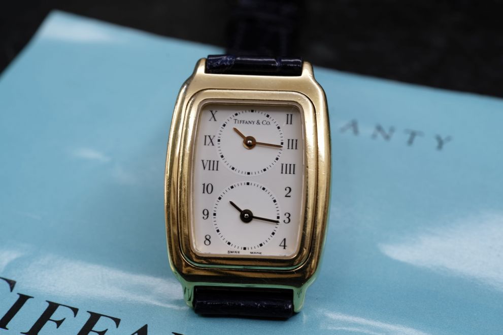 Tiffany & Co. Dual Time 18kt yellow gold Basculante - gmt - full set b/p