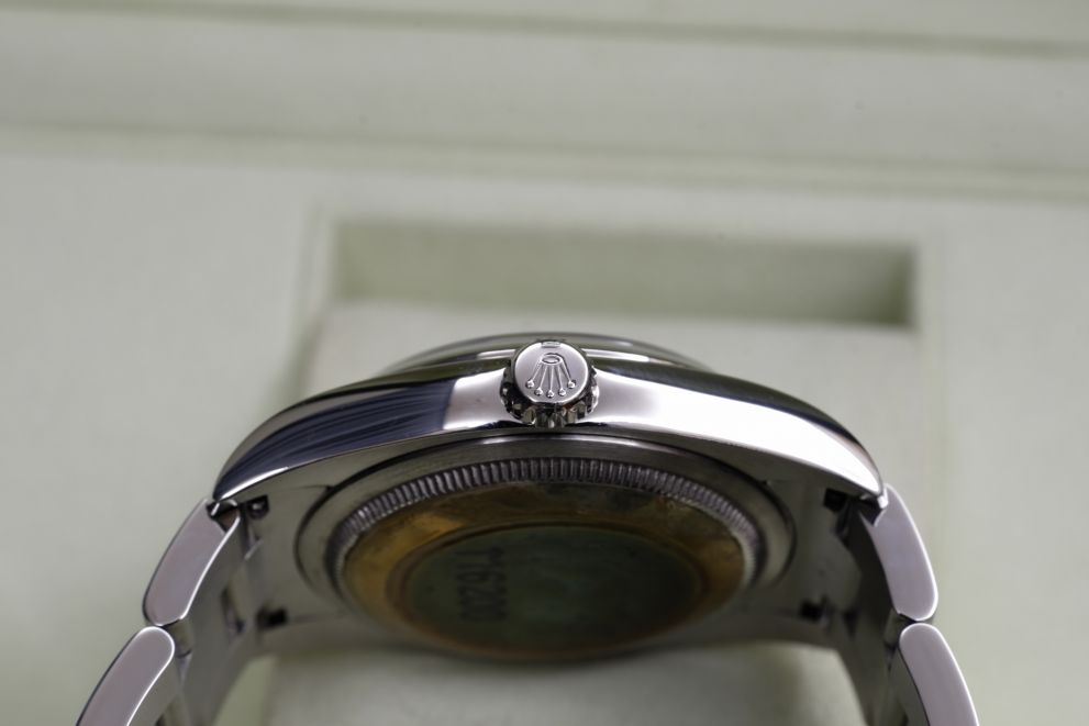 Rolex Datejust Ref. 116200 Black dial Roulette b/p